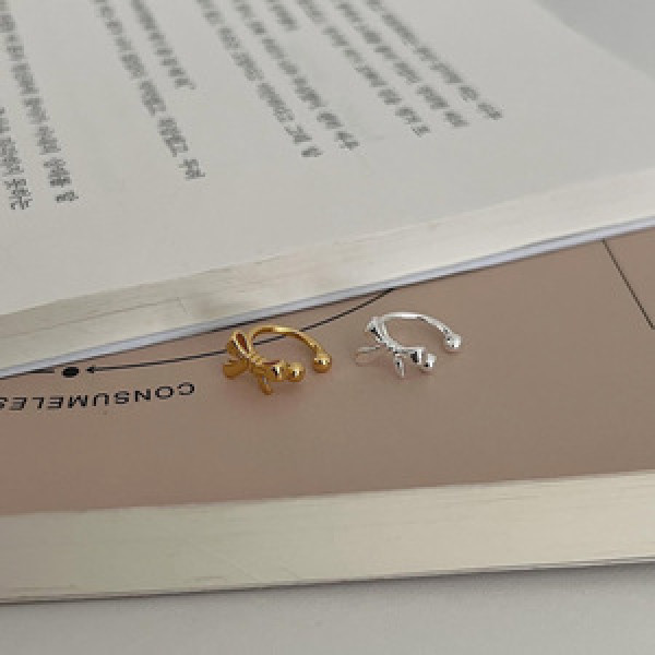 A45757 sterling silver butterfly clipon simple elegant earrings