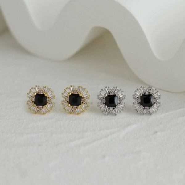 A42835 s925 sterling silver black square rhinestone stud design earrings