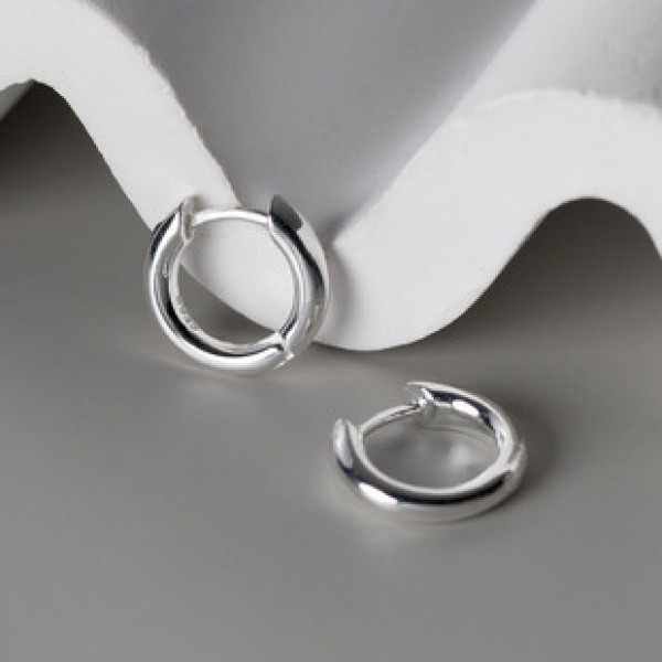 A38946 s925 sterling silver simple circle design earrings