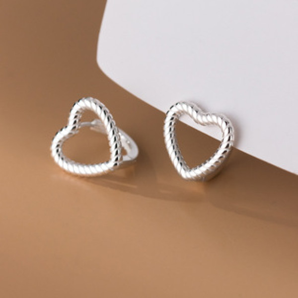 A38078 s925 sterling silver hollowed heart twist design heartshape earrings