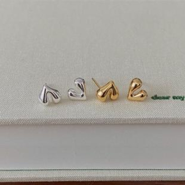 A37361 sterling silver heart stud earrings simple elegant earrings