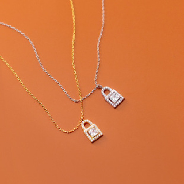 A42979 s925 silver rhinestone elegant geometric square necklace