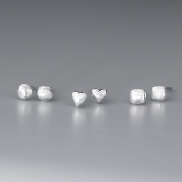 A44915 s925 sterling silver sweet dainty simple matte finish stud earrings