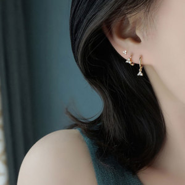 A44944 s925 silver flower sweet elegant simple rhinestone earrings