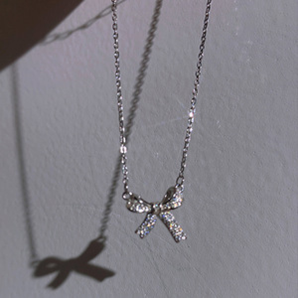 A43560 s925 silver sweet rhinestone butterfly elegant simple necklace