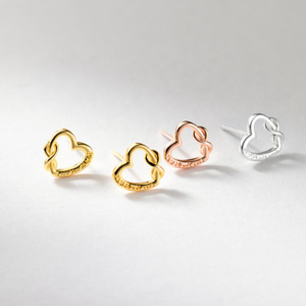 A45132 s925 sterling silver hollowed infinity initial heart stud earrings