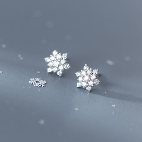 A44796 s925 sterling silver sparkling rhinestone snowflake christmas earrings