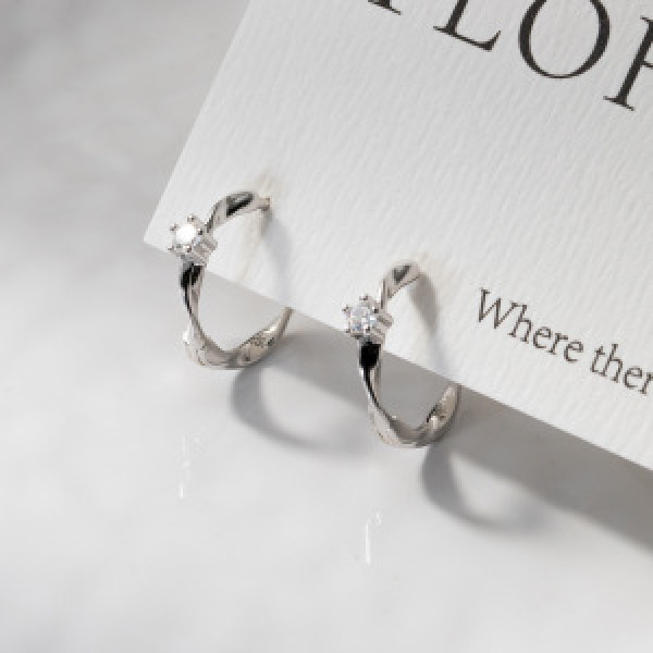 A44552 silver trendy sweet dainty rhinestone stud earrings