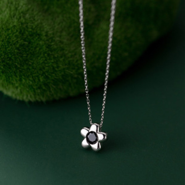 A37837 s925 sterling silver elegant black rhinestone sweet necklace