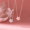 A42928 s925 sterling silver rhinestone flower sweet design necklace