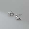 A35726 s925 sterling silverV bar earrings