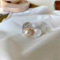A32679 925 sterling silver pearl irregular flower ring