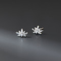 A44258 s925 sterling silver dainty simple rhinestone crown snowflake stud earrings