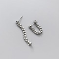 A43238 s925 silver simple elegant chain bar earrings