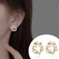 A35998 simple pearl earrings