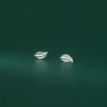 A33881 s925 sterling silver trendy simple leaf earrings
