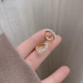 A44631 s925 silver simple short artificial pearl circle earrings