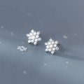A44796 s925 sterling silver sparkling rhinestone snowflake christmas earrings